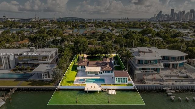2 of 3 - 205 N Hibiscus Drive, Miami Beach, FL