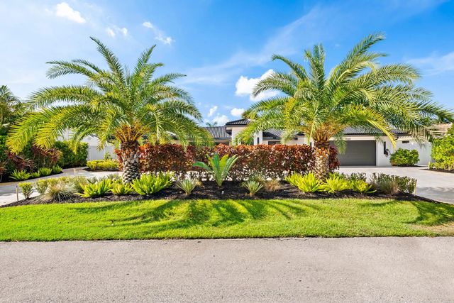 4 of 30 - 2648 Ne 34th Street, Fort Lauderdale, FL