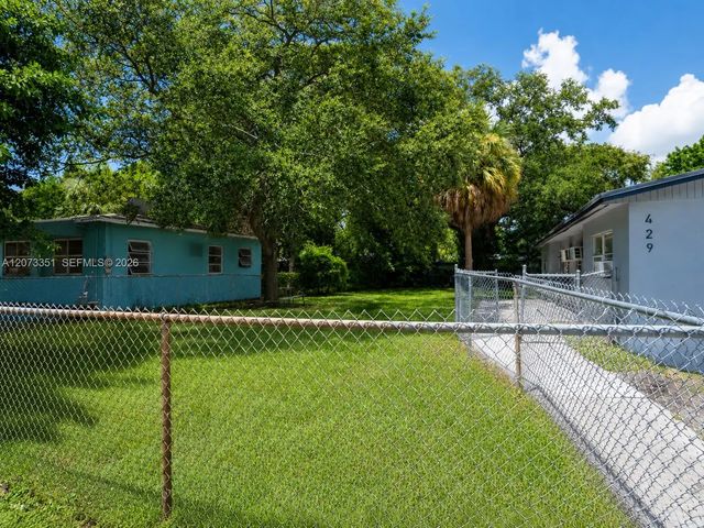 4 of 9 - 429 Nw 14th Avenue, Fort Lauderdale, FL