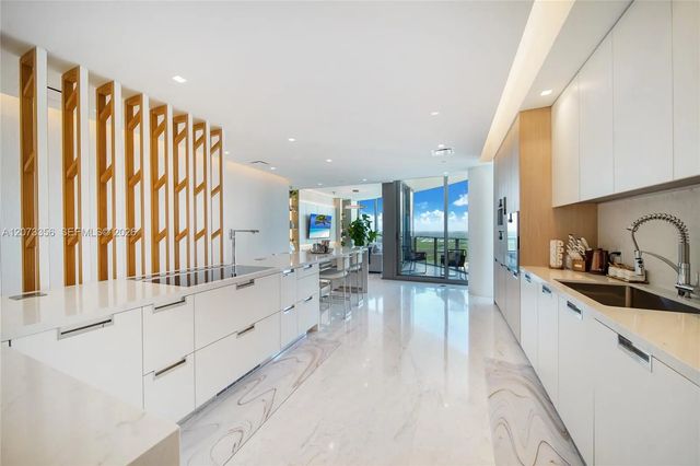 3 of 17 - 15701 Collins Avenue #4101, Sunny Isles Beach, FL