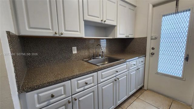 4 of 11 - 1231 Pennsylvania Avenue #10, Miami Beach, FL