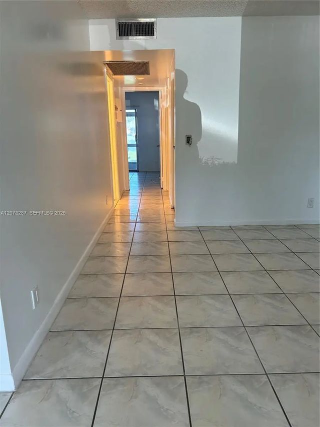5 of 28 - 1401 Sw 134th Way #109c, Pembroke Pines, FL