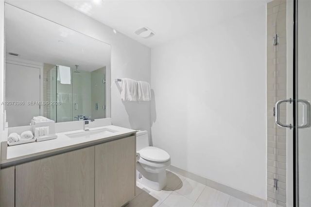 5 of 25 - 4010 S Ocean Drive #t3905, Hollywood, FL