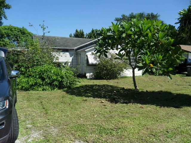 2 of 20 - 4639 Sunset Lane, West Palm Beach, FL