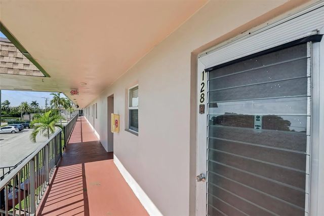 2 of 19 - 200 Bonnie Boulevard #128, Palm Springs, FL