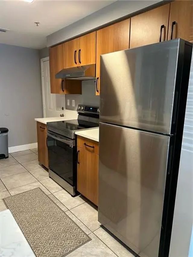 5 of 50 - 6020 W Sample Road #105, Coral Springs, FL