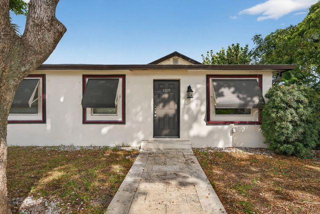 1107 W Atlantic Avenue, Delray Beach