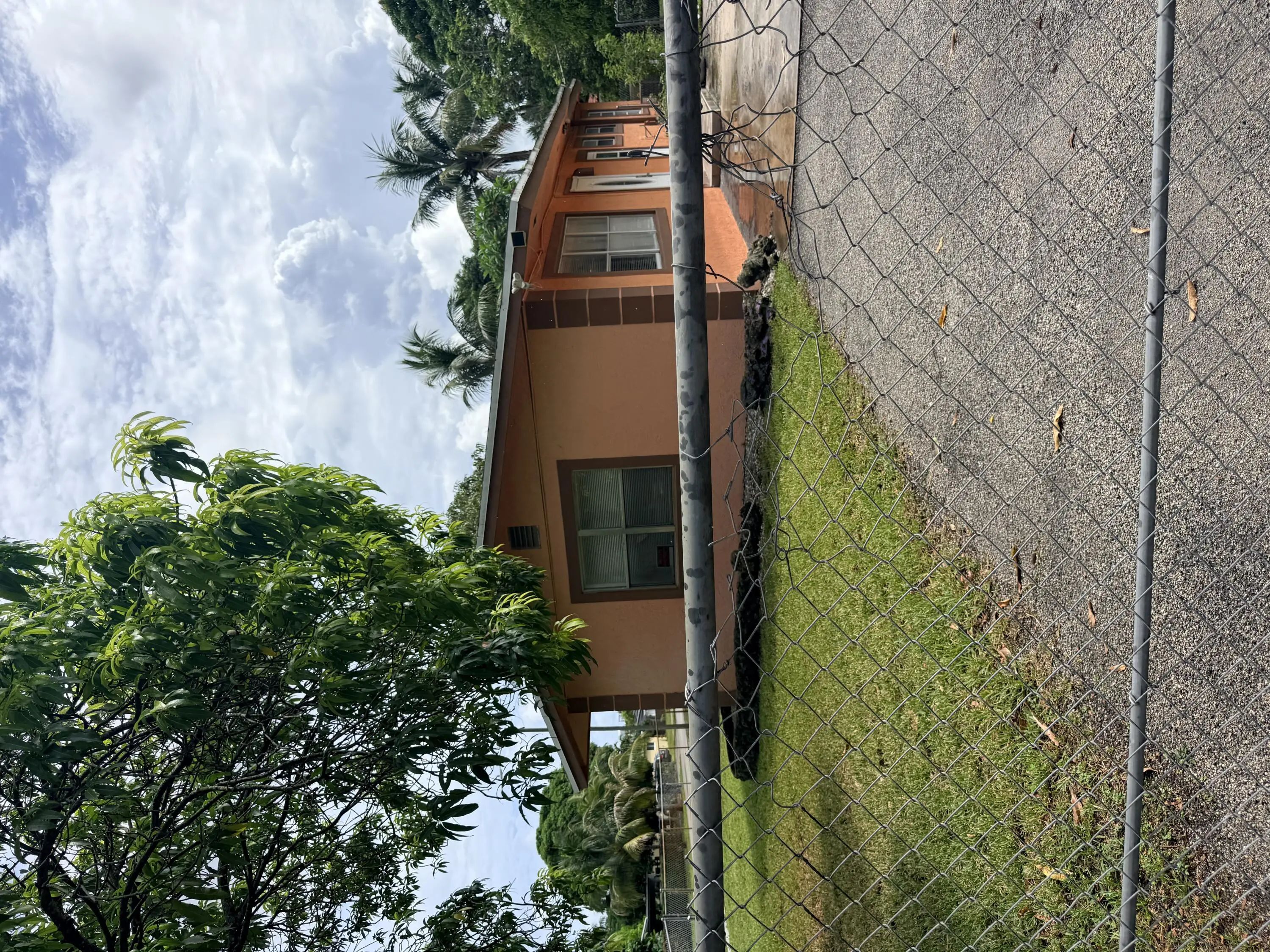 1643 Nw 11th Avenue, Fort Lauderdale
