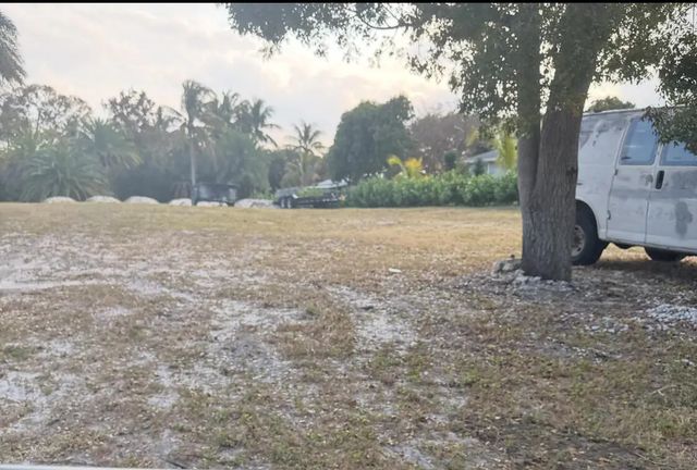 4 of 7 - 2886 Northside Drive, Lantana, FL
