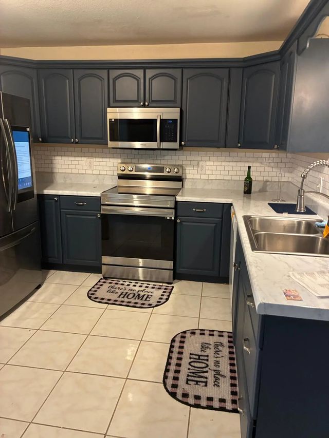 332 Se Majestic Terrace, Port St. Lucie