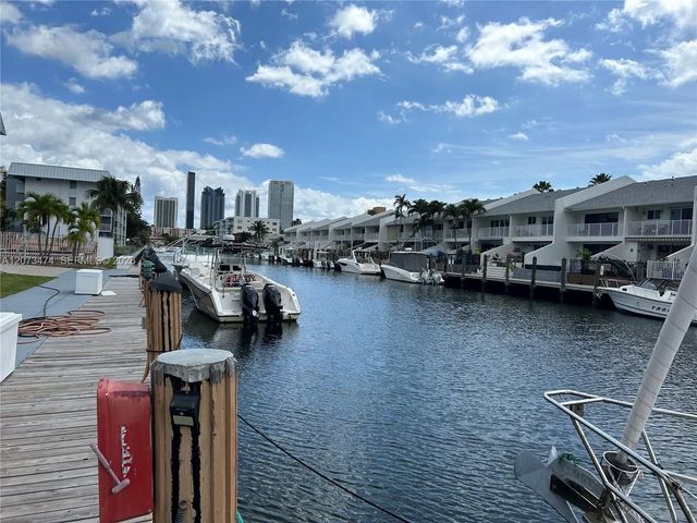 3 of 36 - 3550 Ne 169th Street #304, North Miami Beach, FL