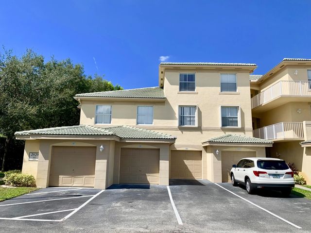2020 Greenview Shores Boulevard #101, Wellington