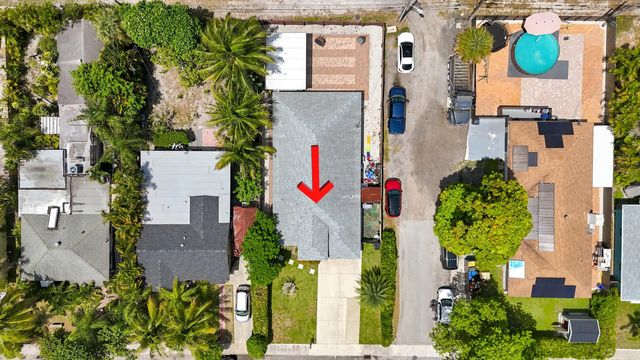 4 of 44 - 901 S M Street, Lake Worth Beach, FL
