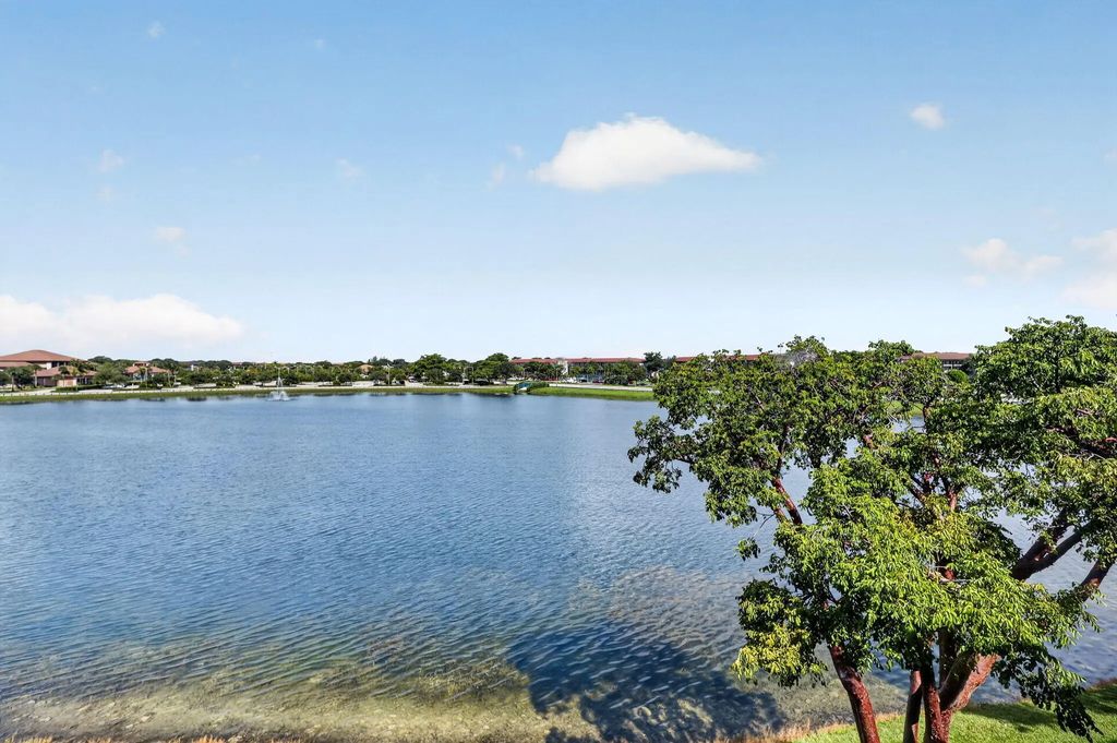 13001 Sw 11th Court #405a, Pembroke Pines