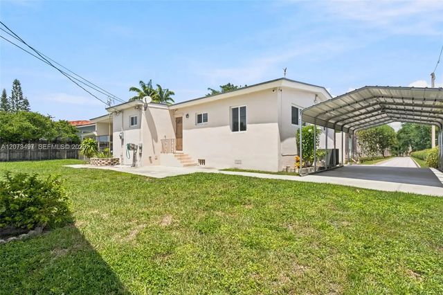 5 of 27 - 3240 Sw 84th Avenue, Miami, FL