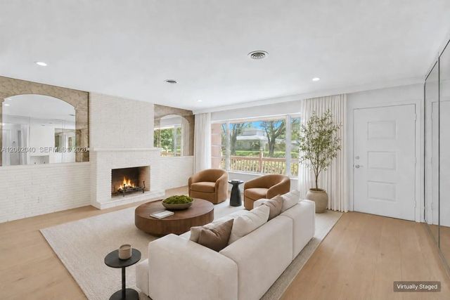 5 of 34 - 861 Holly Lane, Plantation, FL