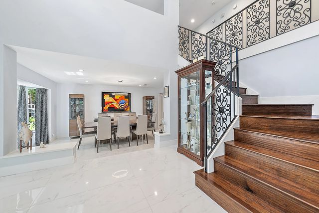 5 of 30 - 7 Grand Bay Circle, Juno Beach, FL