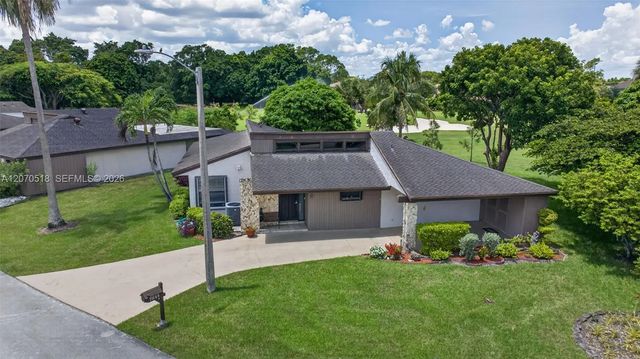 5 of 50 - 7844 Beechfern Circle #41, Tamarac, FL