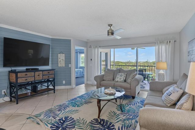 2 of 32 - 275 Palm Avenue #a407, Jupiter, FL