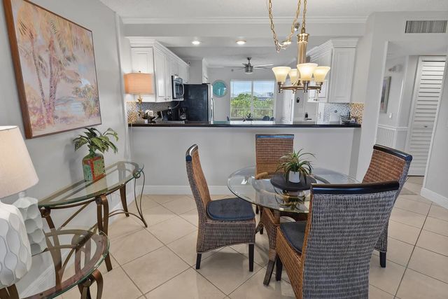 4 of 32 - 275 Palm Avenue #a407, Jupiter, FL