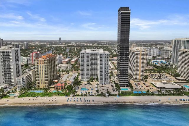 3 of 28 - 2030 S Ocean Drive #512, Hallandale Beach, FL