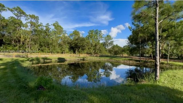 6700 Louella Drive, Fort Myers