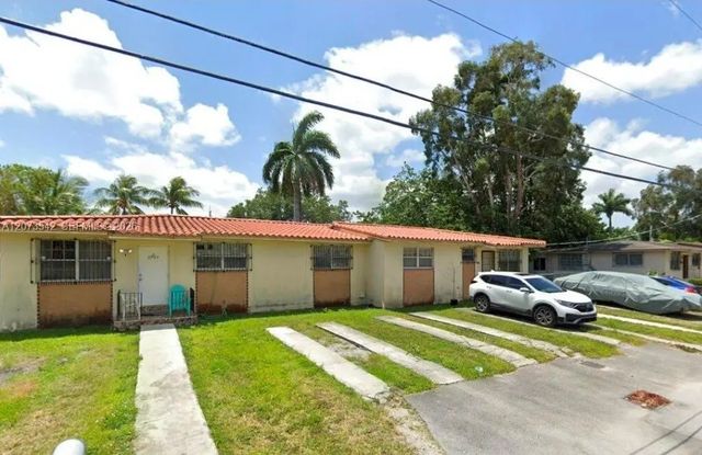 2930 Nw 12th Street, Miami