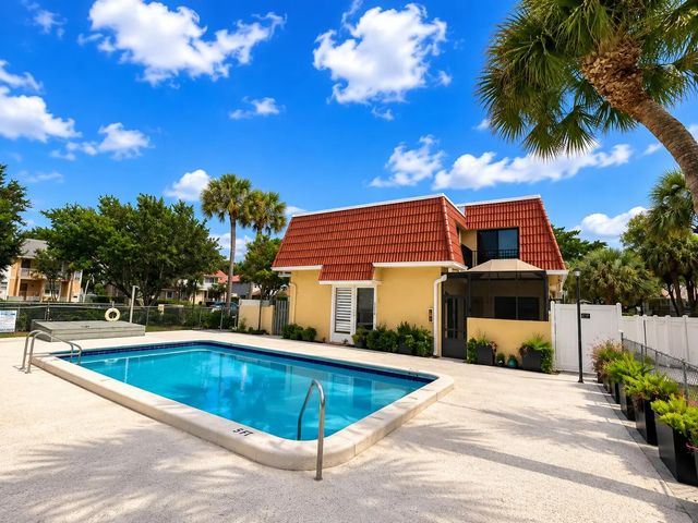 4 of 38 - 4226 Nw 114th Terrace #26, Coral Springs, FL