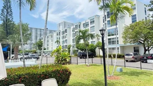 2 of 6 - 17560 Atlantic Boulevard #405, Sunny Isles Beach, FL