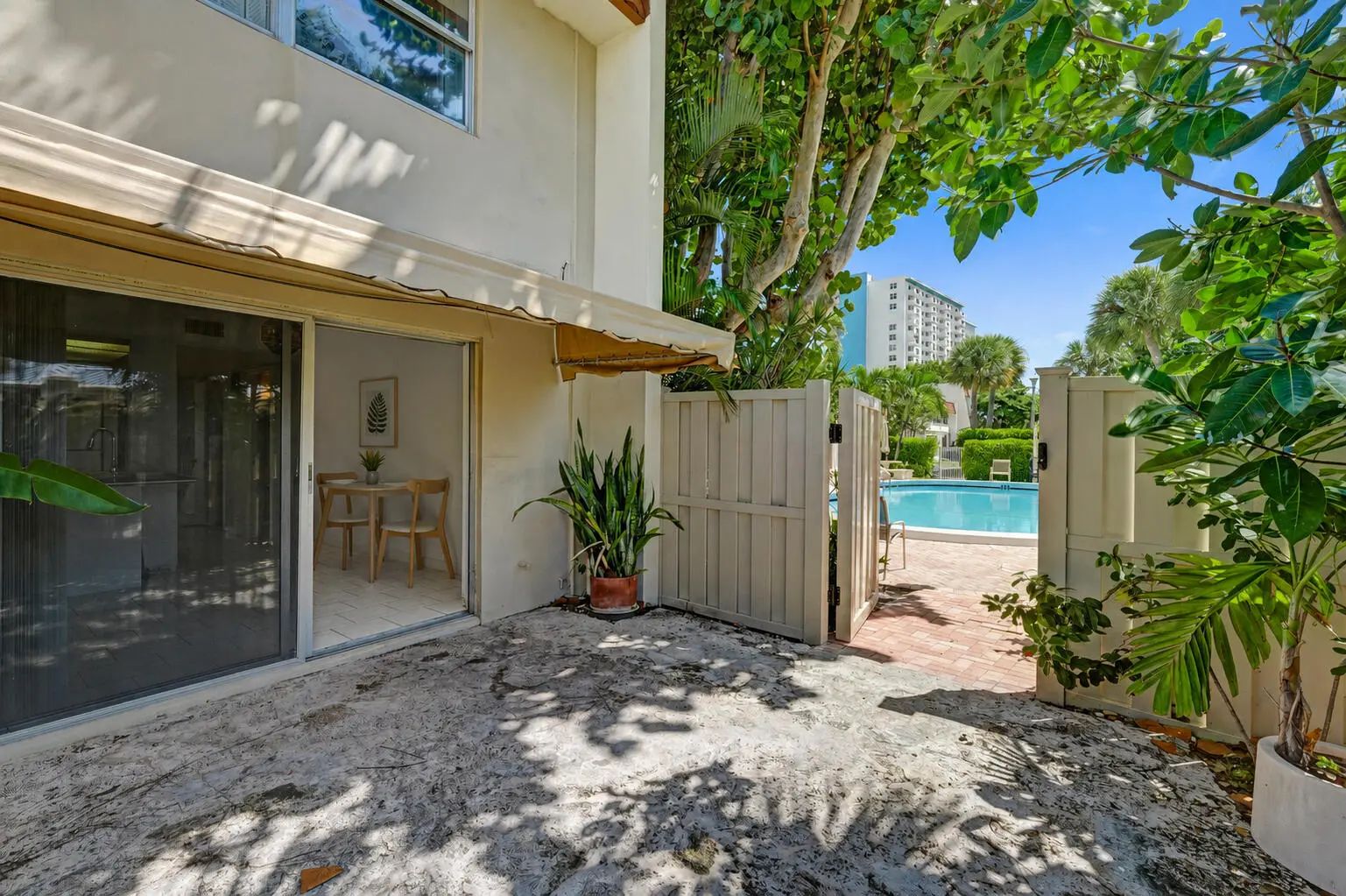 5555 N Ocean Boulevard #17, Lauderdale-by-the-sea