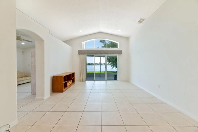 5 of 45 - 19200 Nw 24th Court, Pembroke Pines, FL