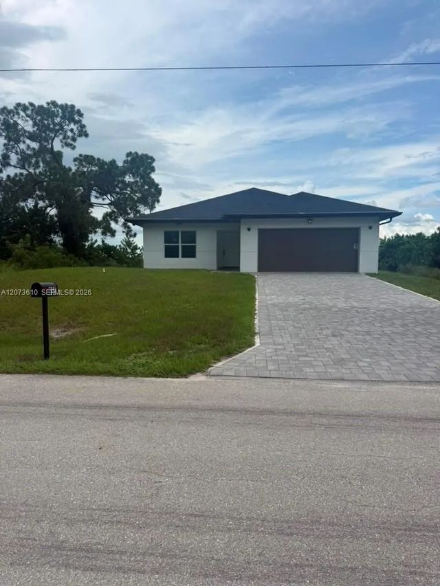 2 of 2 - 655 Naples Avenue S, Lehigh Acres, FL