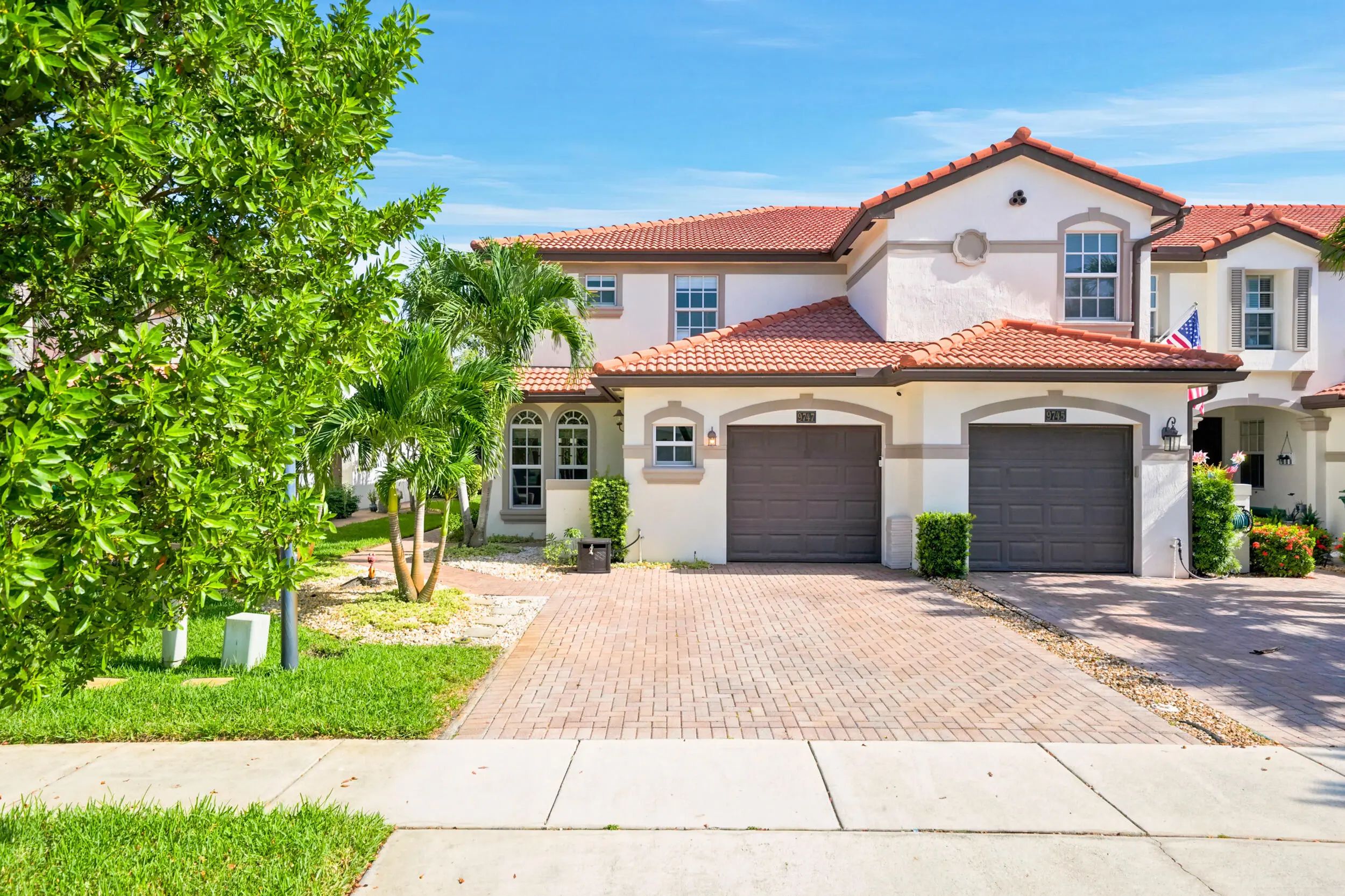 9747 Darlington Place, Cooper City