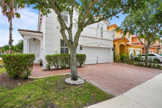 3 of 53 - 8741 Nw 110th Avenue, Doral, FL