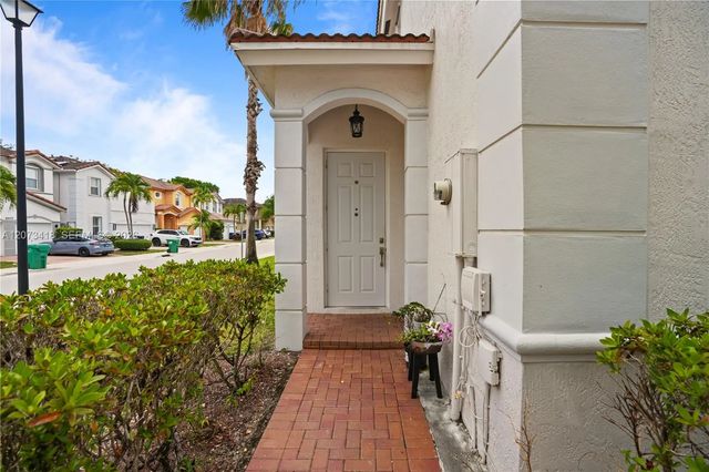 4 of 53 - 8741 Nw 110th Avenue, Doral, FL