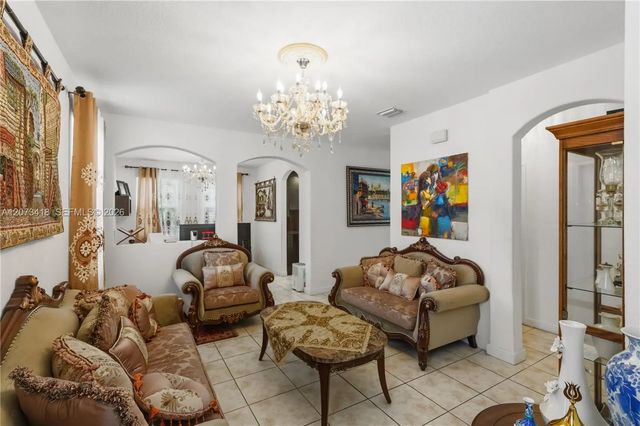 5 of 53 - 8741 Nw 110th Avenue, Doral, FL