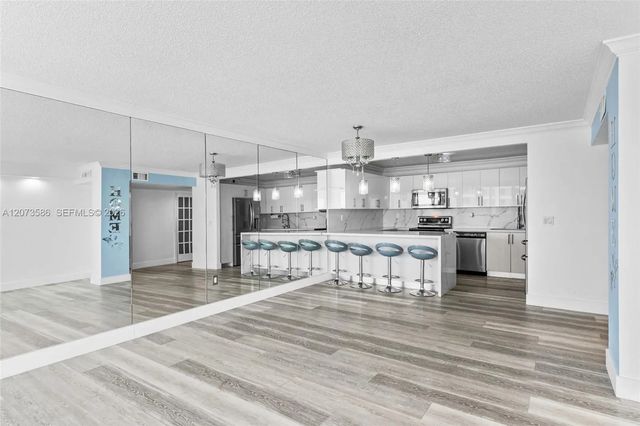 5 of 20 - 600 Ne 36th Street #1404, Miami, FL