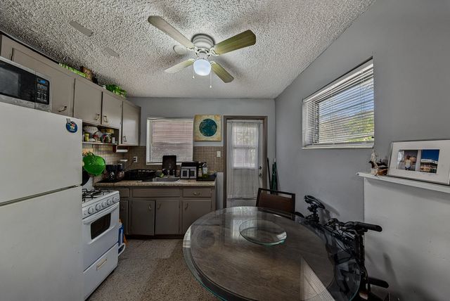 4 of 56 - 1223 Ne 3rd Avenue #1-3, Fort Lauderdale, FL