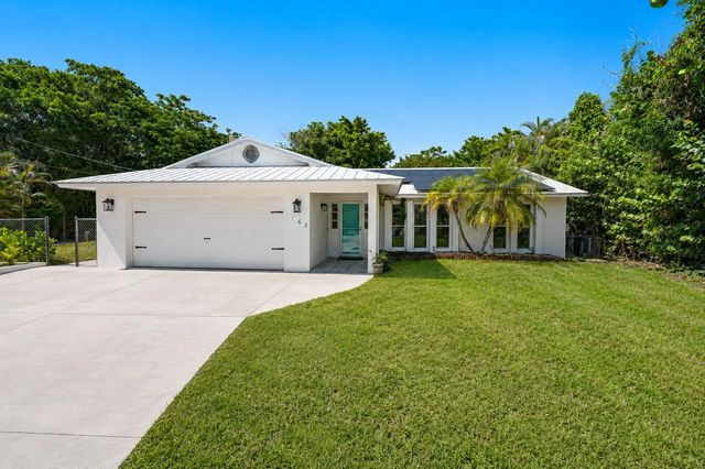 1163 Nw 16th Place, Stuart