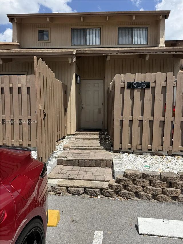 2 of 28 - 1925 Sw 81st Terrace, Davie, FL