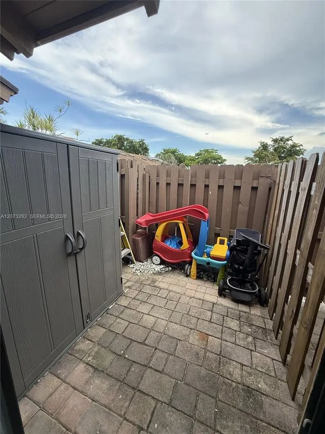 4 of 28 - 1925 Sw 81st Terrace, Davie, FL