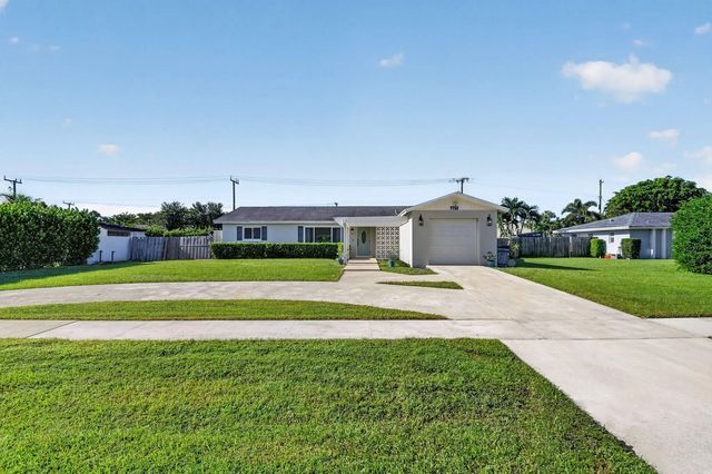 7752 Saint Andrews Road, Lake Worth
