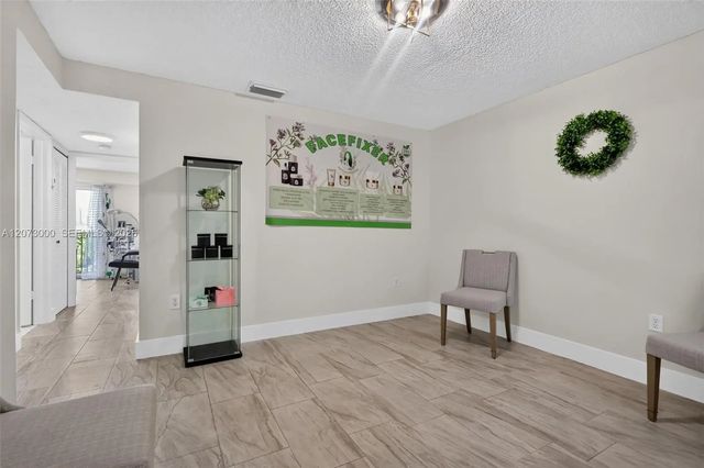 2 of 36 - 199 Sw 12th Avenue #415b, Miami, FL