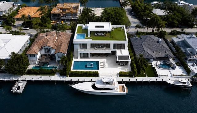 2542 Lucille Drive, Fort Lauderdale
