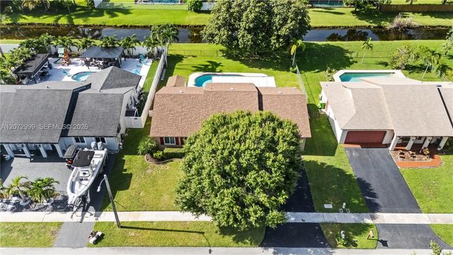 4 of 38 - 10370 Nw 20th Court, Sunrise, FL