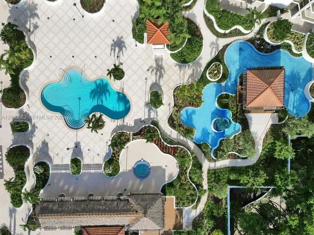 5 of 37 - 20281 E Country Club Drive #404, Aventura, FL