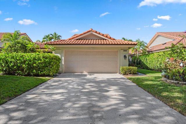 2 of 44 - 2895 Farragut Lane, West Palm Beach, FL
