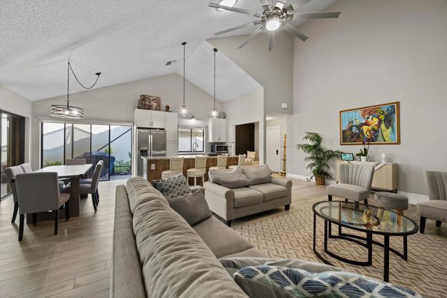 5 of 44 - 2895 Farragut Lane, West Palm Beach, FL