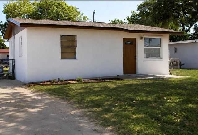 2304 Nw 15th Court, Fort Lauderdale