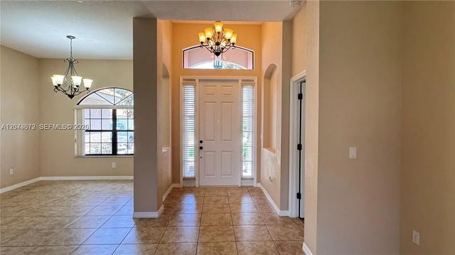 2 of 11 - 406 Cinnamon Drive, Kissimmee, FL